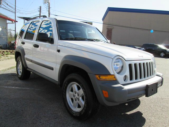 2005 Jeep Liberty Extended Cab V8 LT W/1lt