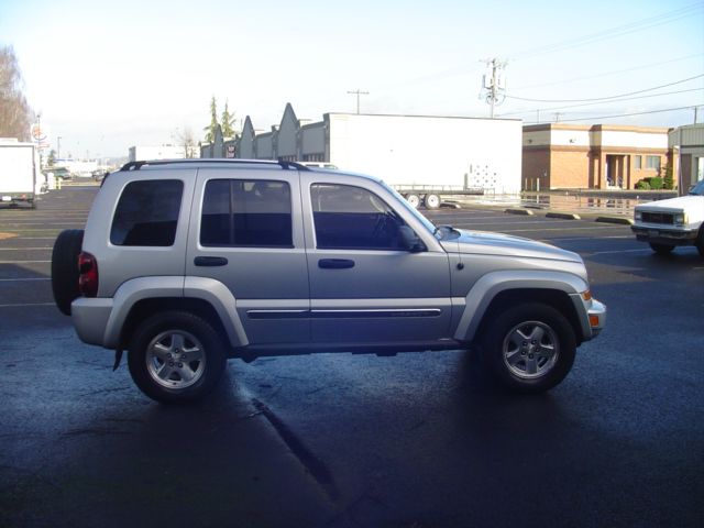 2005 Jeep Liberty 3.6L V6 ABS Traction Control Bluetooth