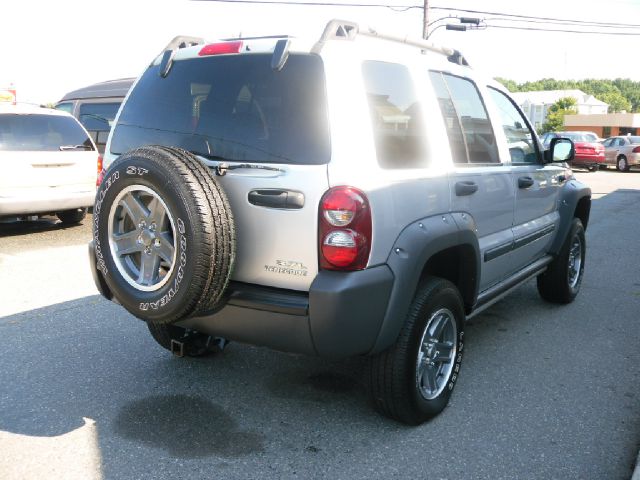 2005 Jeep Liberty Elk Conversion Van