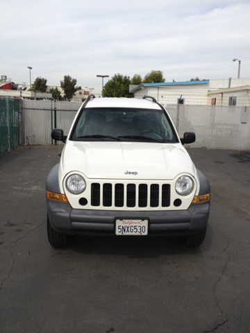 2005 Jeep Liberty Extended Cab V8 LT W/1lt