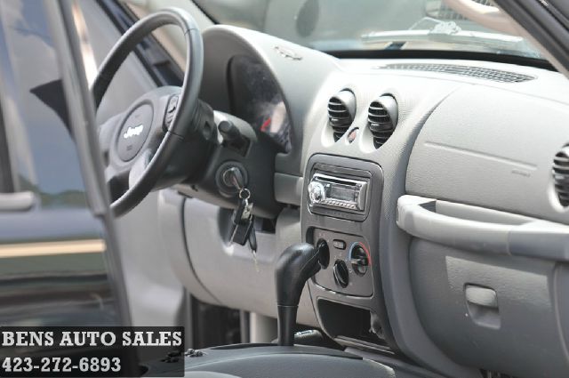 2005 Jeep Liberty Elk Conversion Van