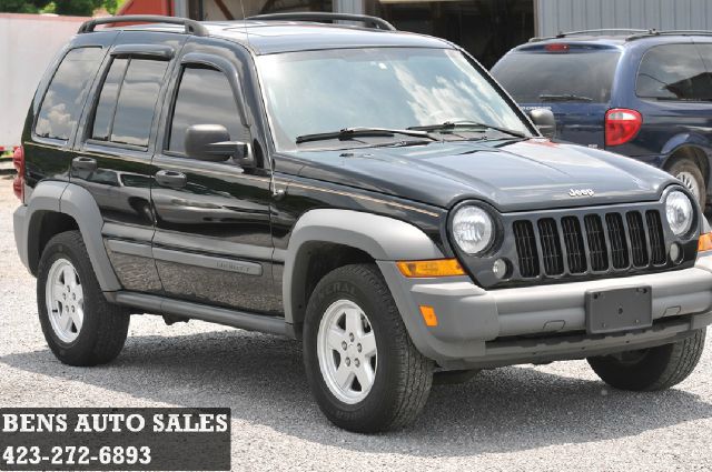 2005 Jeep Liberty Elk Conversion Van