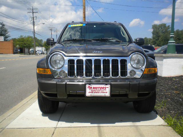 2005 Jeep Liberty Super