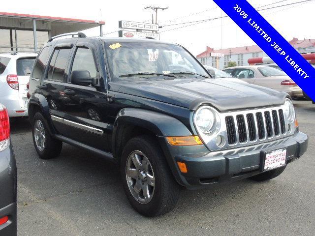 2005 Jeep Liberty SLT 25