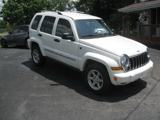 2005 Jeep Liberty Super