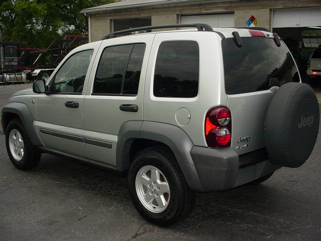 2005 Jeep Liberty GSX