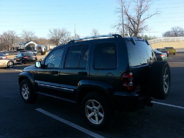 2005 Jeep Liberty Super