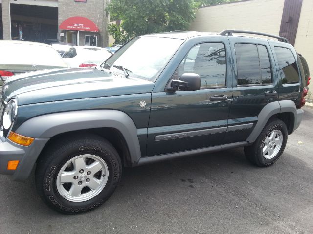 2005 Jeep Liberty Elk Conversion Van