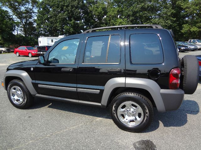 2005 Jeep Liberty Elk Conversion Van