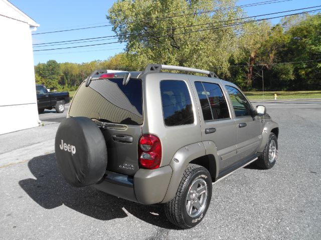 2005 Jeep Liberty Extended Sport Util 4D