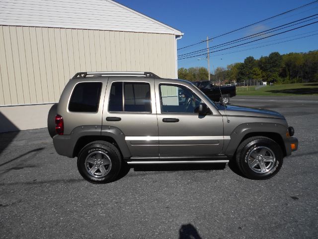 2005 Jeep Liberty Extended Sport Util 4D