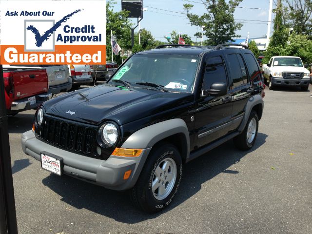 2005 Jeep Liberty Elk Conversion Van