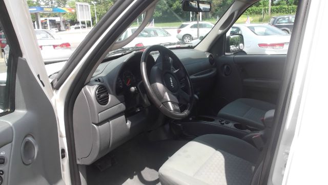 2005 Jeep Liberty Elk Conversion Van