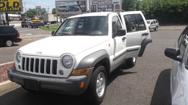 2005 Jeep Liberty Elk Conversion Van