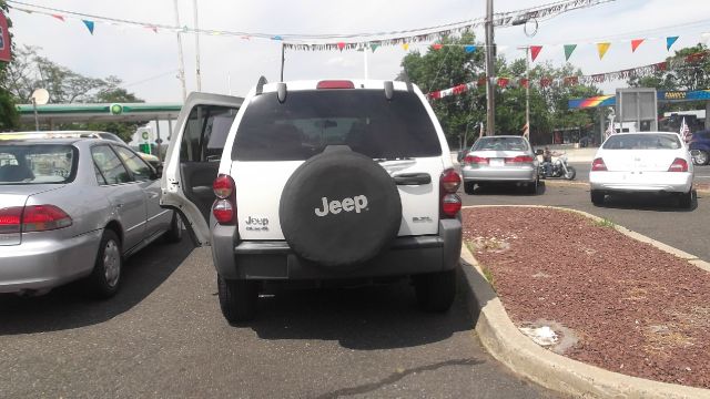 2005 Jeep Liberty Elk Conversion Van