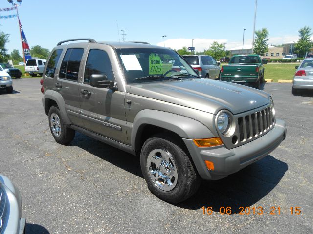 2005 Jeep Liberty Elk Conversion Van