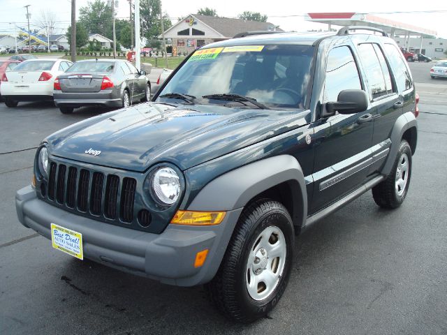 2005 Jeep Liberty Elk Conversion Van