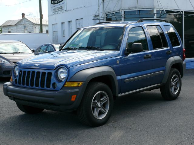 2005 Jeep Liberty Elk Conversion Van