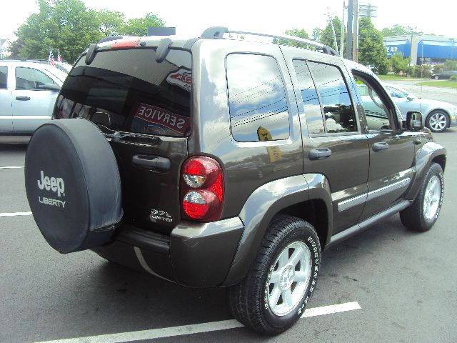 2005 Jeep Liberty Super