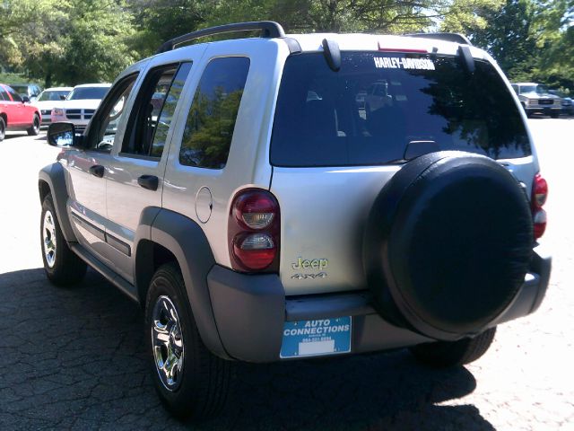 2005 Jeep Liberty Elk Conversion Van