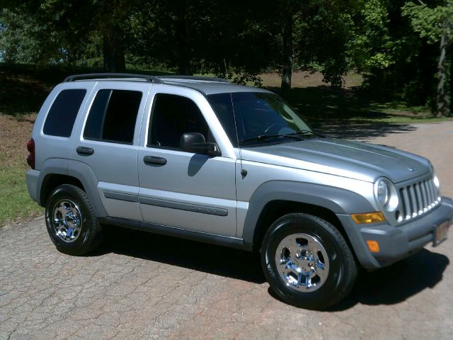 2005 Jeep Liberty Elk Conversion Van