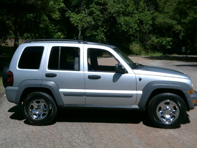 2005 Jeep Liberty Elk Conversion Van