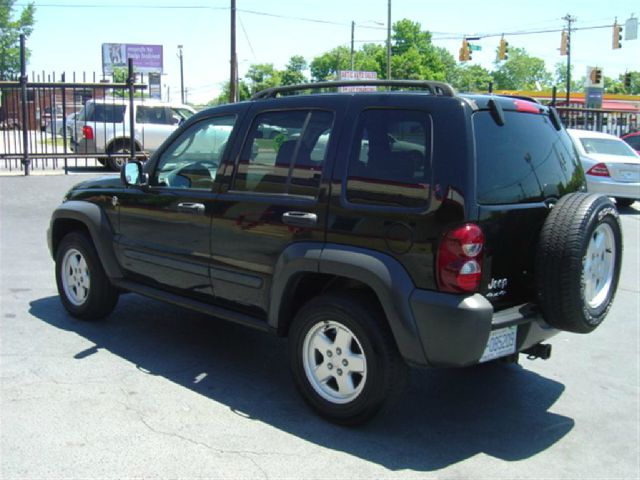 2006 Jeep Liberty Elk Conversion Van