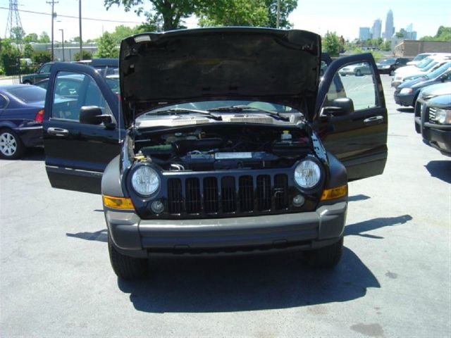 2006 Jeep Liberty Elk Conversion Van