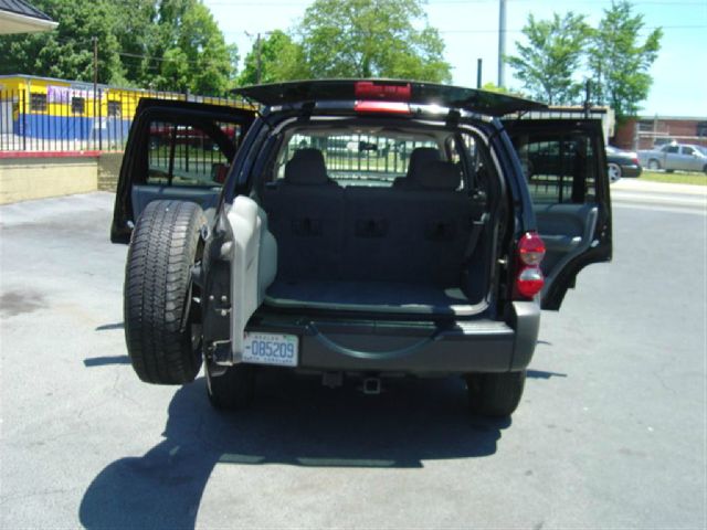 2006 Jeep Liberty Elk Conversion Van