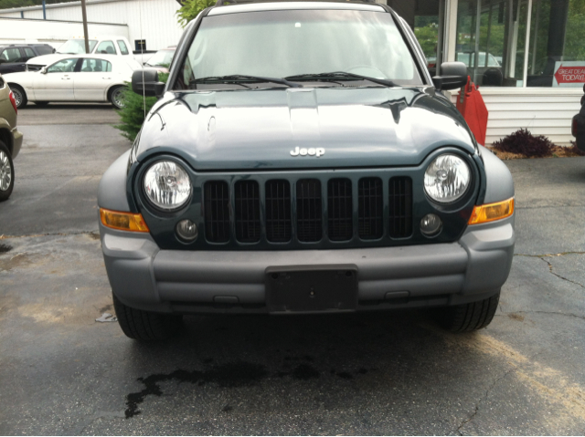 2006 Jeep Liberty Elk Conversion Van