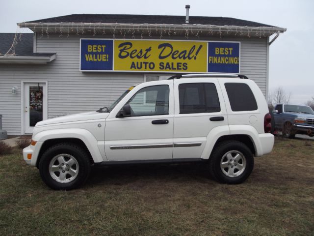 2006 Jeep Liberty 2dr Cpe GLS TDI Auto Hatchback