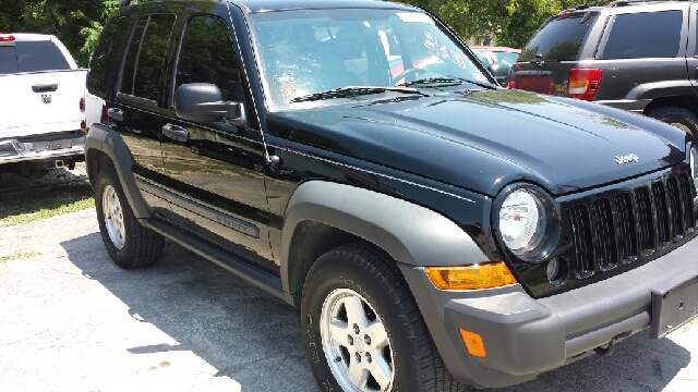 2006 Jeep Liberty Elk Conversion Van