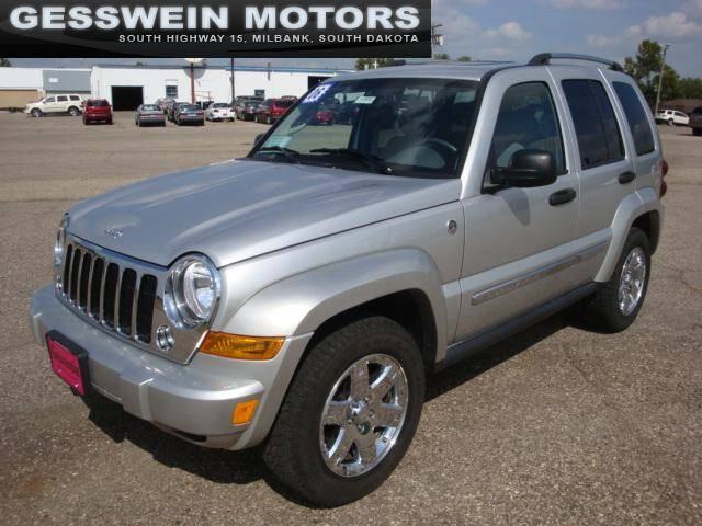 2006 Jeep Liberty SLT 25