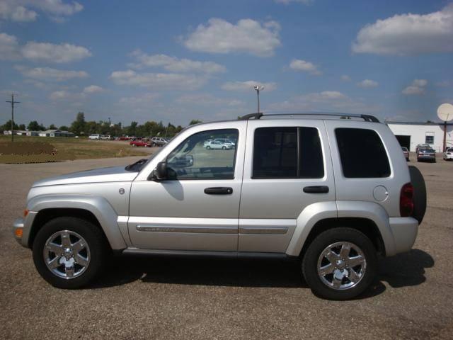 2006 Jeep Liberty SLT 25