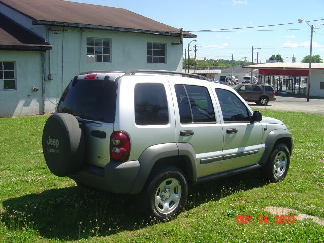 2006 Jeep Liberty Elk Conversion Van