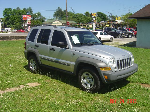 2006 Jeep Liberty Elk Conversion Van