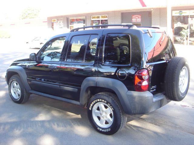 2006 Jeep Liberty Elk Conversion Van