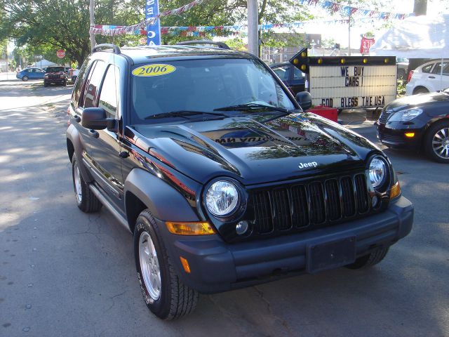 2006 Jeep Liberty Elk Conversion Van