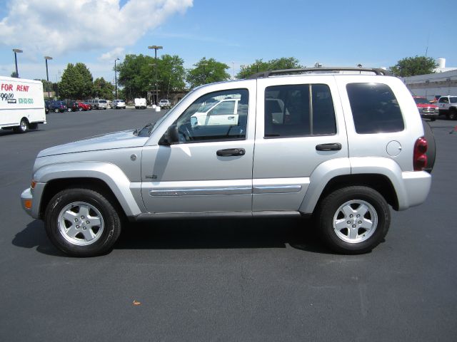 2006 Jeep Liberty Elk Conversion Van