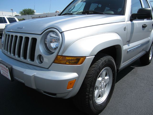 2006 Jeep Liberty Elk Conversion Van