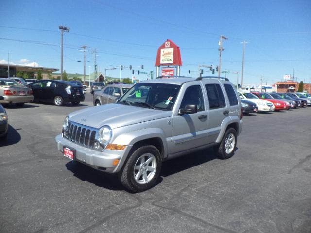 2006 Jeep Liberty SLT 25