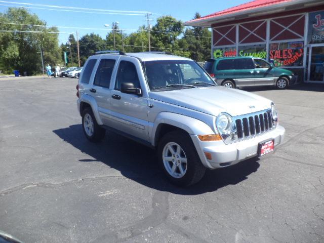 2006 Jeep Liberty SLT 25