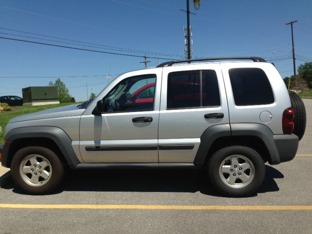 2006 Jeep Liberty Extended Cab V8 LT W/1lt