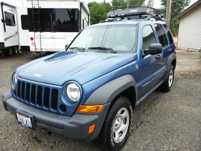 2006 Jeep Liberty Elk Conversion Van