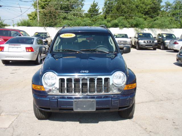 2006 Jeep Liberty SLT 25