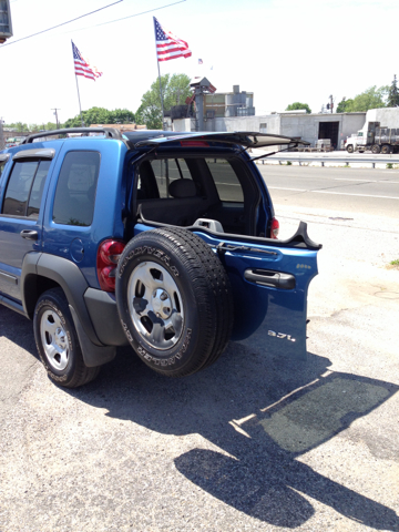 2006 Jeep Liberty Elk Conversion Van