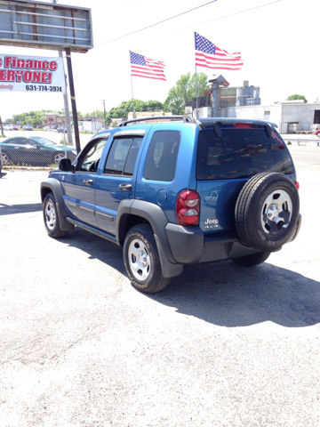 2006 Jeep Liberty Elk Conversion Van