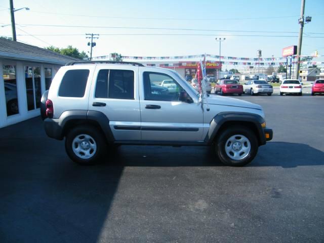 2006 Jeep Liberty Elk Conversion Van