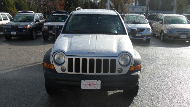 2006 Jeep Liberty Elk Conversion Van