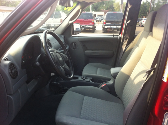 2006 Jeep Liberty Elk Conversion Van